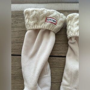 Hunter Cable Knit Boot Socks • Cream Fleece • Women’s Size M